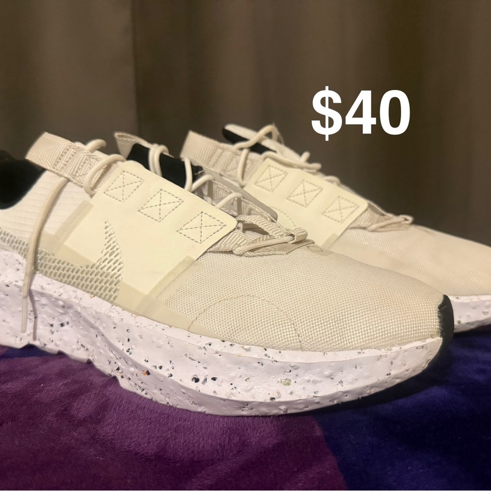 Nike Cream Athletic Shoes